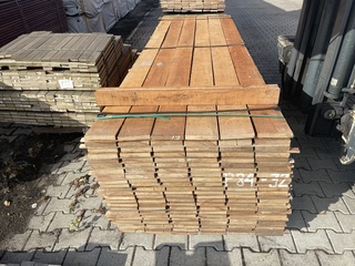Ca. 69x Guyana Teak beschoeiingsplanken, 20x150mm, lengte 300cm
